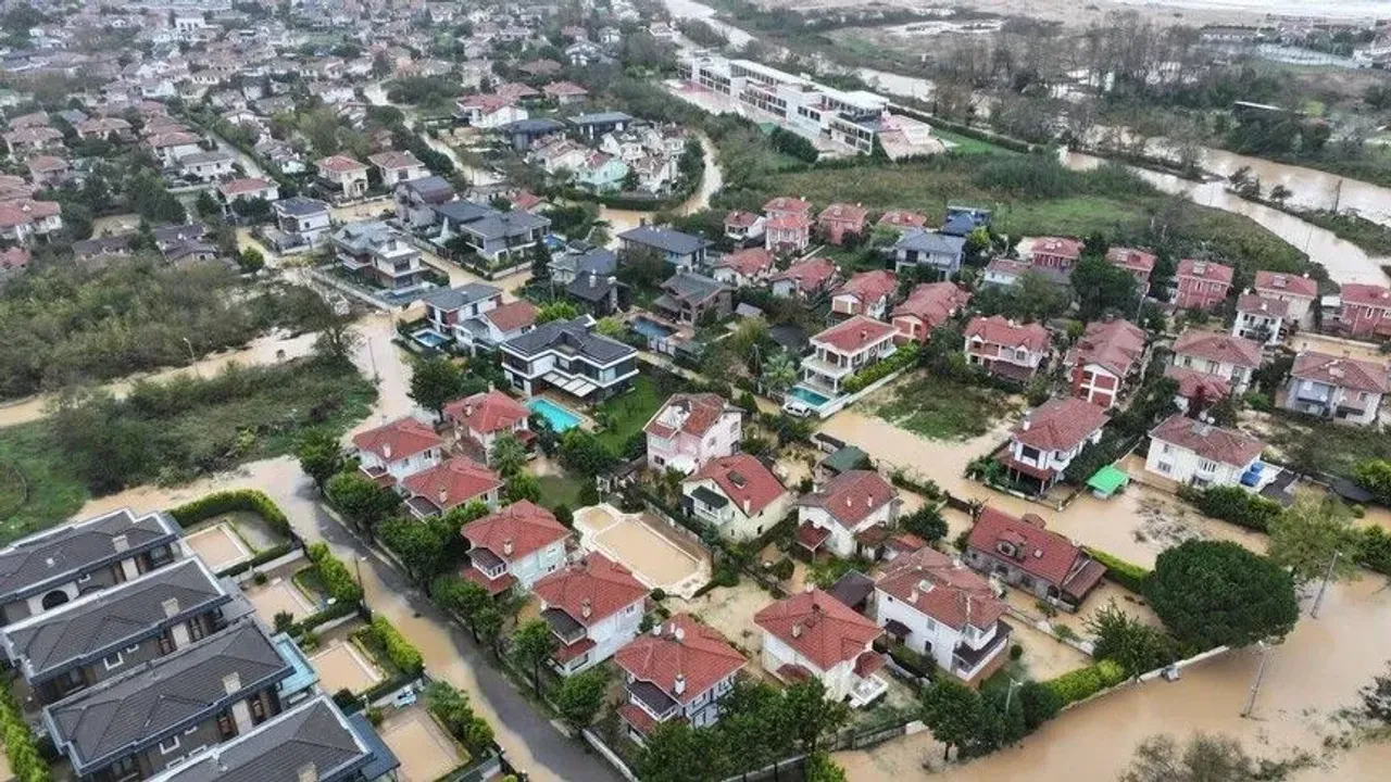 Sel ve su baskınlarında sigorta hasarı 12 milyar liraya yaklaştı