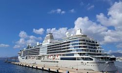 Silver Nova kruvaziyeri 681 turistle Bodrum Limanı'na geldi