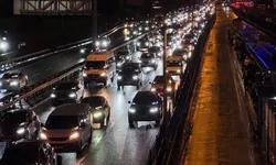 İstanbul’da iş çıkışı trafik yoğunluğu arttı!