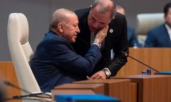 Cumhurbaşkanı Erdoğan ile Azerbaycanlı Bakan Bayramov arasında samimi anlar!