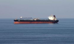 Hürmüz Boğazı'nın güneyinde 2 tanker neden durduruldu?