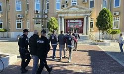 Didim’de 25 düzensiz göçmen yakalandı, 3 kişi tutuklandı