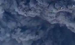 Mayon Yanardağı patladı, alarm seviyesi 3'e yükseltildi