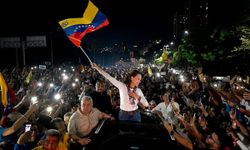 Machado'nun Venezuela'ya dönüşüne Rodriguez'den şov tepkisi