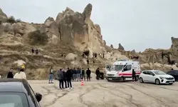Nevşehir'de peribacasından kopan kaya parçalarının altında kalan 2 kişi hayatını kaybetti