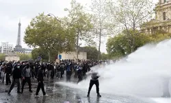 Fransa'da lise eylemlerinde polis ve jandarma şiddetine ilişkin 83 soruşturma açıldı