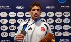 Milli güreşçi Yüksel Sarıçiçek, dünya ikincisi oldu