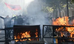 Arnavutluk’ta öğrencilerin eğitim protestoları sürüyor