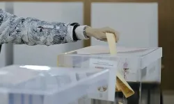 Sırbistan'da halk erken genel seçim için yarın sandık başına gidecek