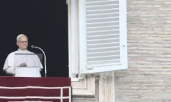 Papa: Savaşların dünyaya verdiği zarar açıkça görülüyor!