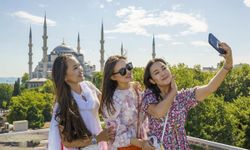 Turizm geliri yüzde 5 artarak 25,5 milyar dolara ulaştı
