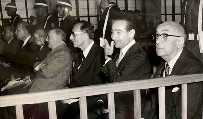 Türk demokrasi tarihinin "kara lekesi": 27 Mayıs darbesi