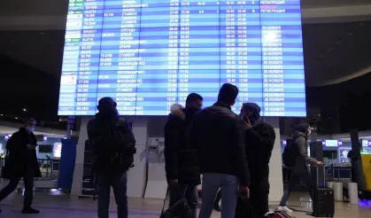 Fransa, Belçika ve 4 ülkeye seyahat uyarısı!