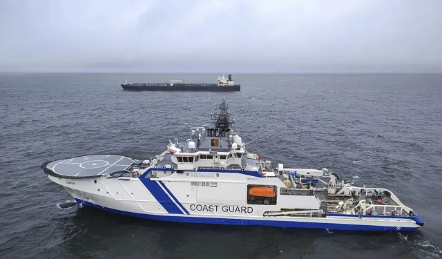 Rus balıkçı gemileri Atlantik kablolarını mı haritalıyor?