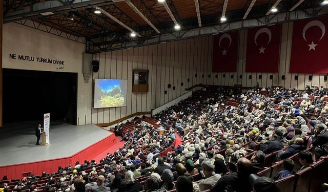 Kudüs’ten Kaşgar’a Seminerlerin Kapanışı İstanbul’da Yapıldı