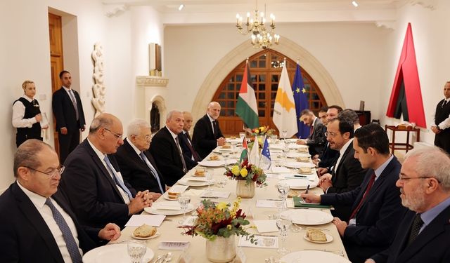 Abbas'ın GKRY ziyaretine KKTC Dışişleri'nden tepki geldi