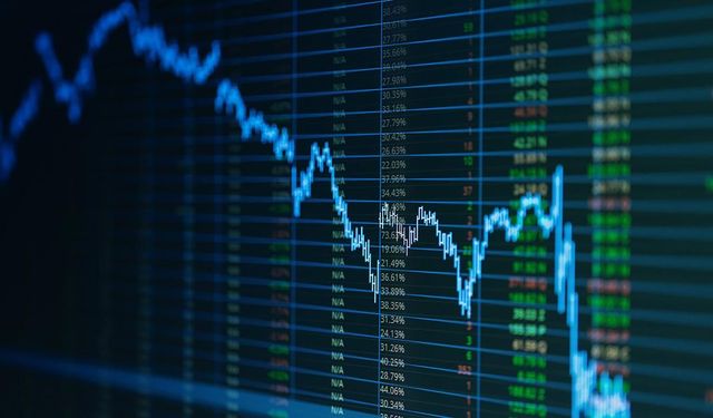 Borsa İstanbul güne yükselişle başladı: BIST 100 12.161 puan