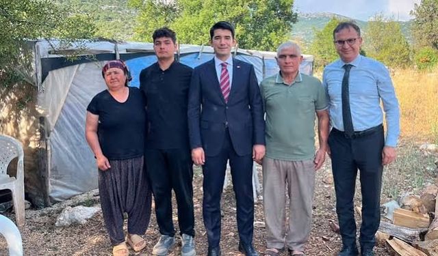 Orman işçisi ailenin oğlu Ahmet Deniz tıp fakültesini kazandı