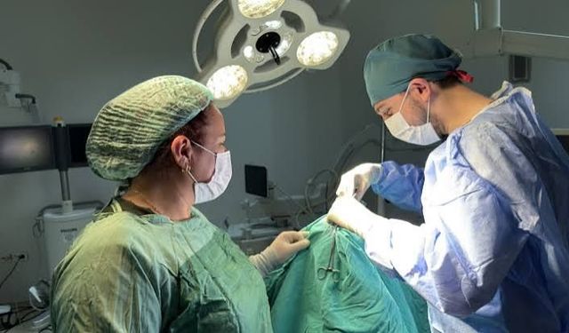 Kars’ta Nadir Omurilik Tümörü Ameliyatla Çıkarıldı
