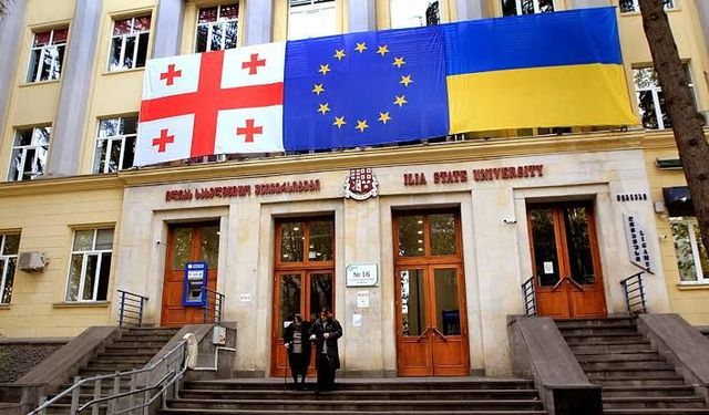 Gürcistan’da İktidar Partisi 5 Muhalefet Partisini Yasaklatmak İçin Mahkemeye Başvurdu