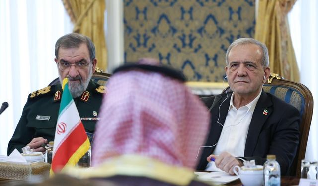 Katarlı heyet Tahran'a geldi mi? ABD İran arabuluculuğu