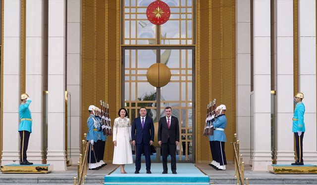 TDT Zirvesi liderlerini Cevdet Yılmaz karşıladı