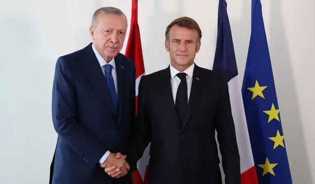 Erdoğan, Macron ile telefonda görüştü