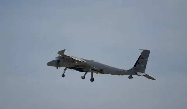 Bayraktar AKINCI’dan ROKETSAN işbirliğiyle tam isabetli atış!