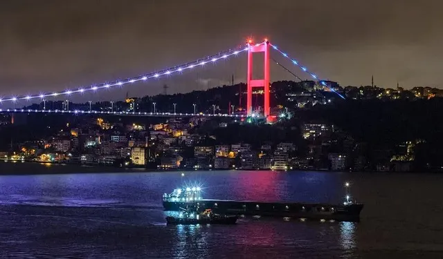 İstanbul Boğazı gemi trafiğine kapatıldı: Arıza giderildi