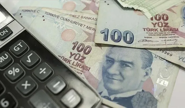 Emekli maaşlarında artışın yanı sıra refah payı eklenmesi için çalışma başlatıldı