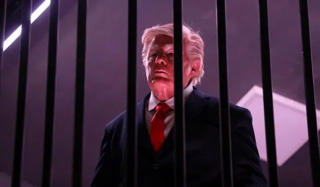 ABD Başkanı Trump, İran'da "sembolik" olarak hapishaneye atıldı