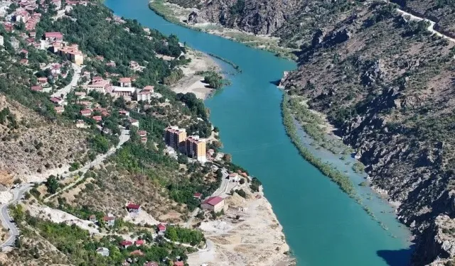 Erzincan, tarihi ve doğal güzellikleriyle ziyaretçilerin ilgisini çekiyor
