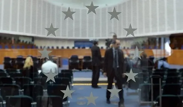 Polonya’da Anayasa Mahkemesi krizi büyüyor!