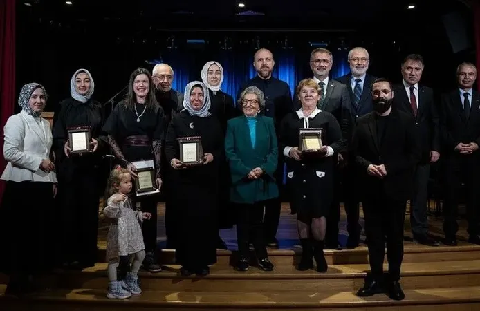 YETEV'in çocuk edebiyatı hikaye yarışmasında ödüller sahiplerini buldu