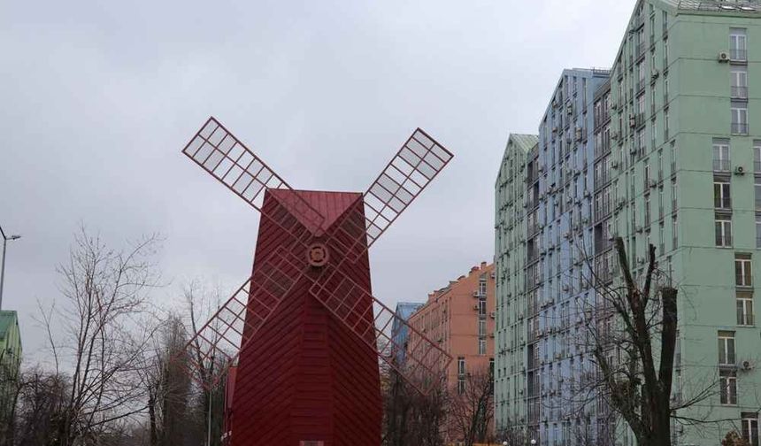 Kiev pastel renkli binaları dikkat çekiyor