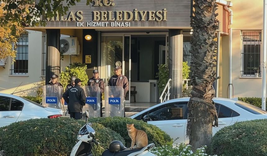 Sahte İhale Operasyonu: Milas Belediye Başkanı Gözaltında