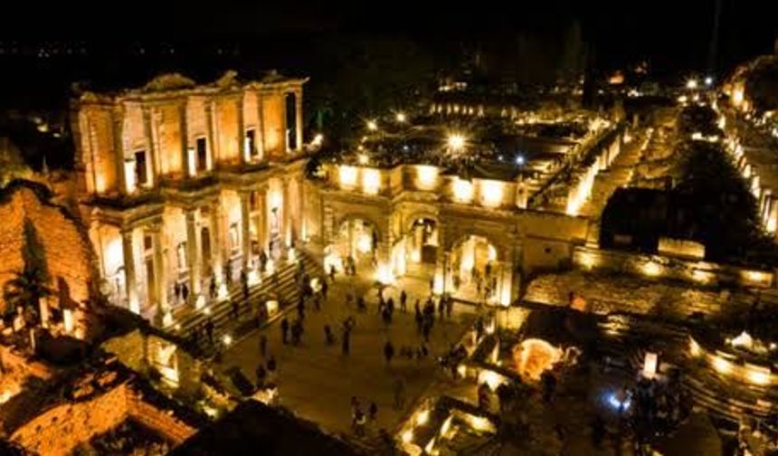 Antalya’da gece müzeciliği sezonu kapandı: Antik kentler