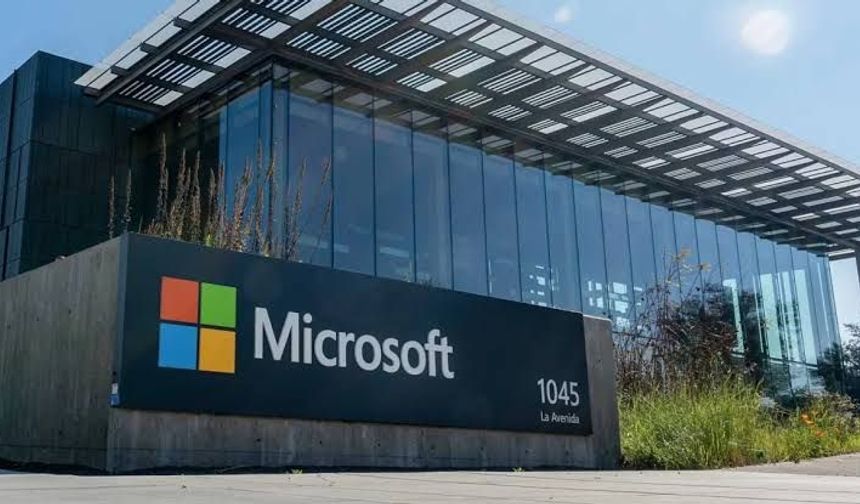 Microsoft İngiltere’deki Veri Merkezi Kirasını İptal Etti