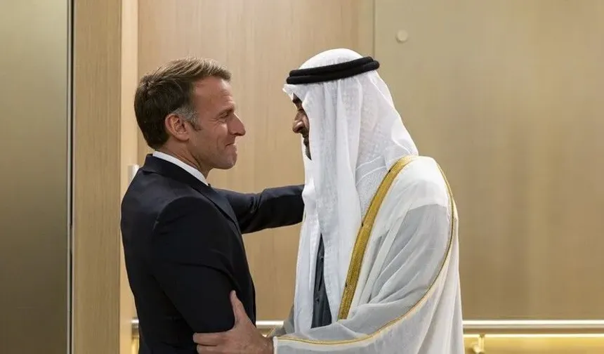 Macron, Körfez Turu Kapsamında BAE’ye Gitti