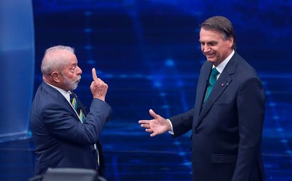 Brezilya devlet başkanı seçimi: Lula ile Bolsonaro sandıkta
