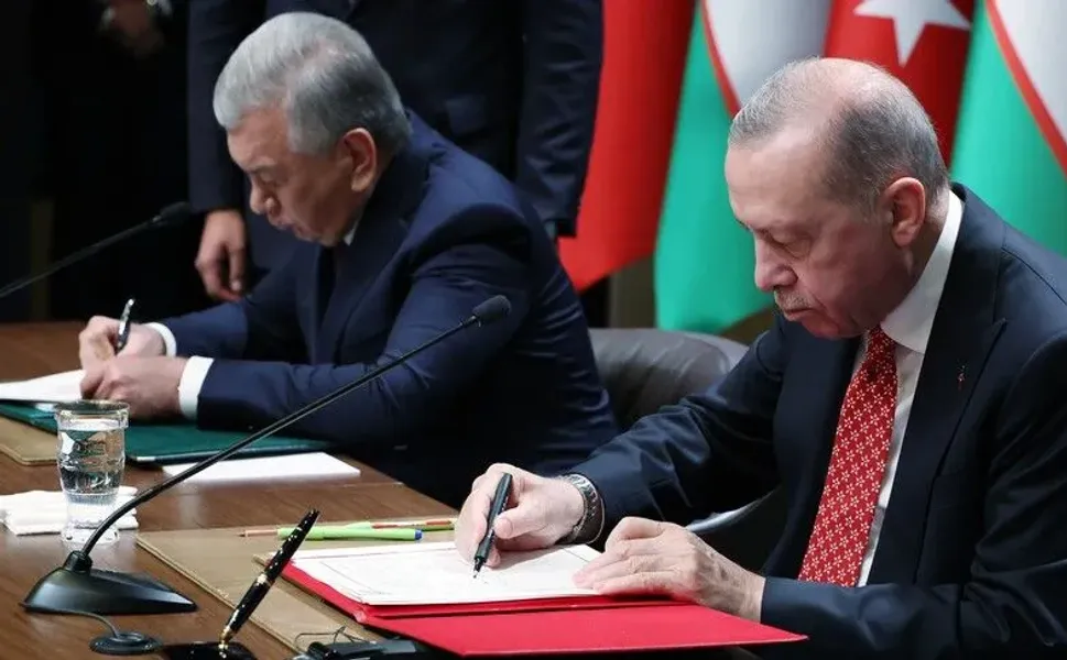 Türkiye ile Özbekistan arasında 5 anlaşma imzalandı
