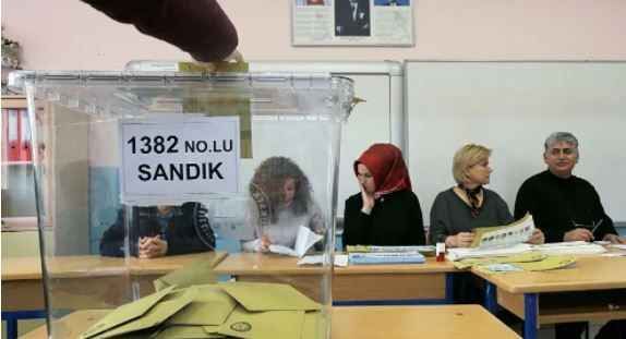 Seçim barajı düşüyor