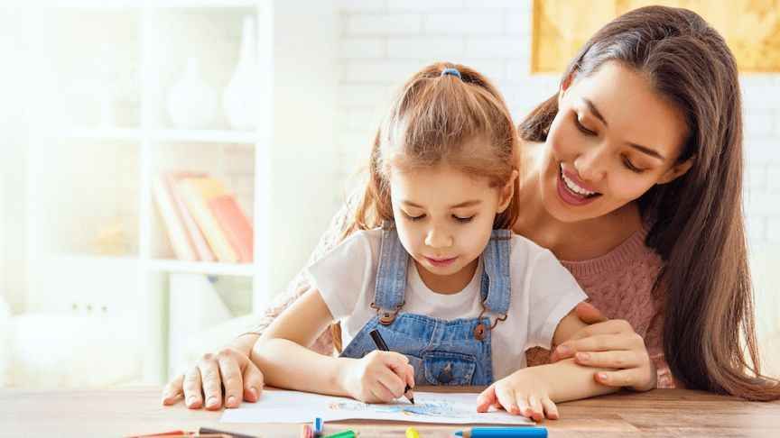 Söz dinlemeyen çocuklara nasıl yaklaşılmalı? Anne-babalara tavsiye