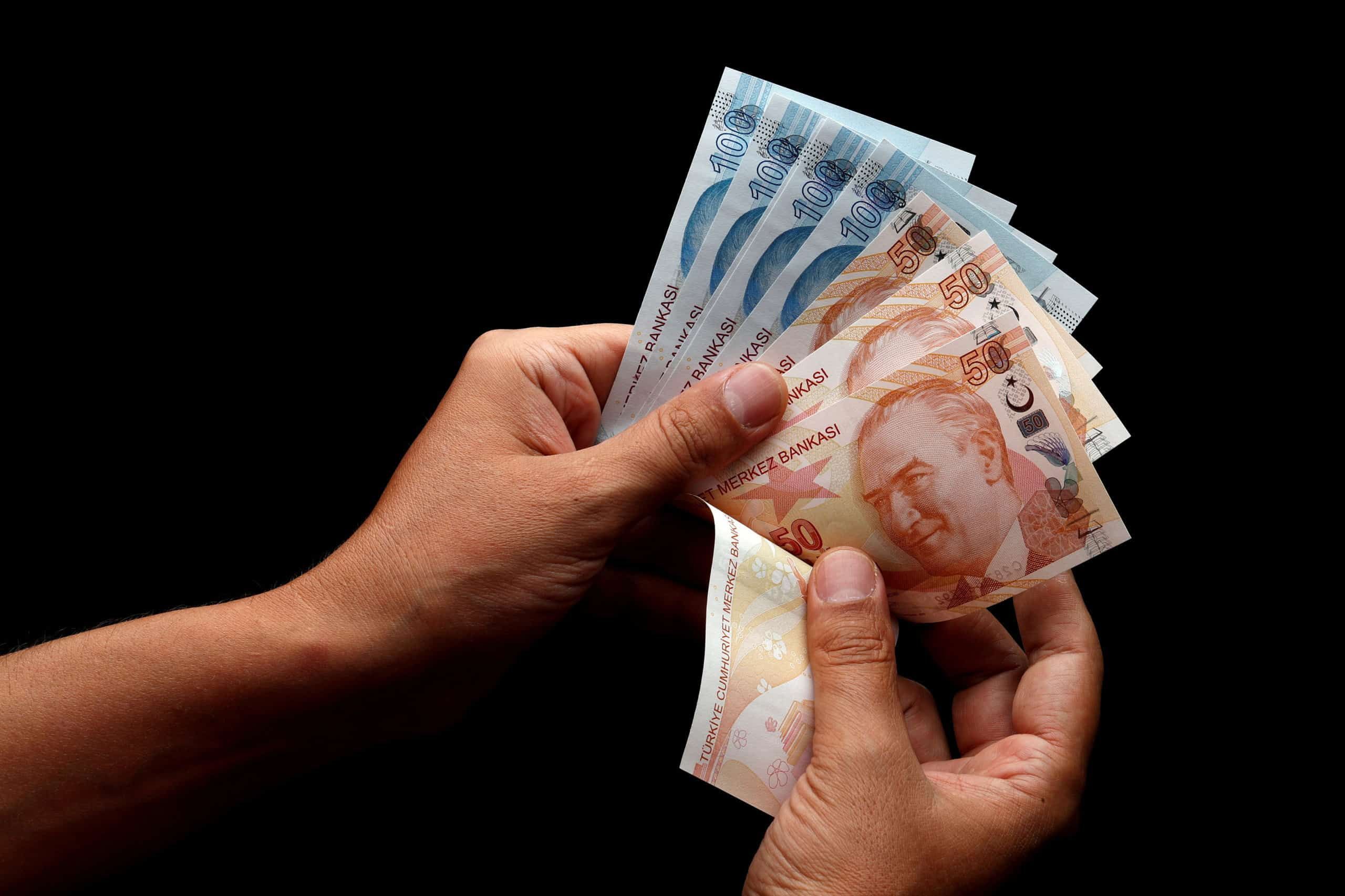 Kim ne kadar alacak? Emekli ve memurun zam oranı belli oldu