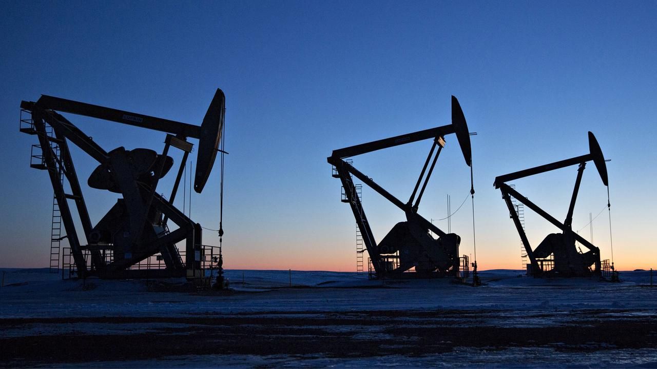 ABD Ham Petrol Stokları Beklentinin 30 Katı Düşüşle 412,5 Milyon Varile Geriledi